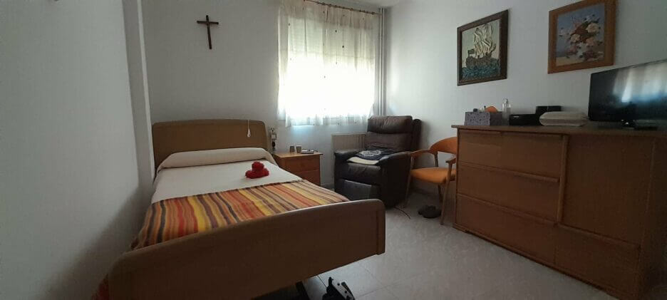 cama cota 0 y AICP