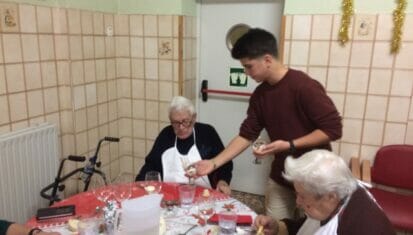 Residencia San Francisco y San Vicente - Familias cristianas pasan la nochevieja en La Residencia