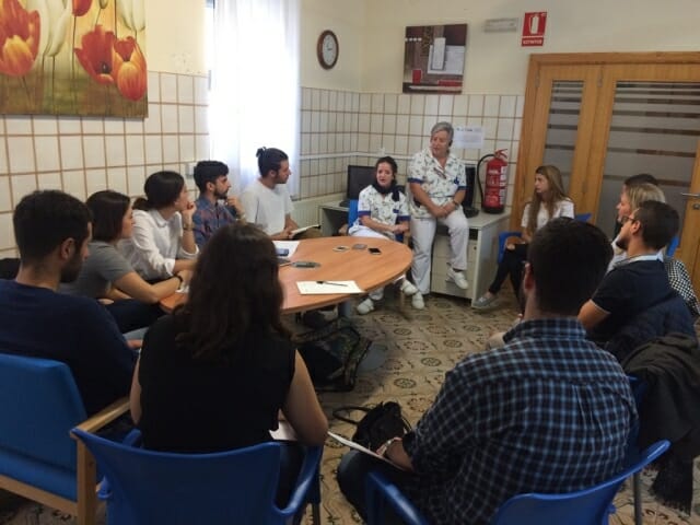 Residencia San Francisco y San Vicente - Ingenieros Master CEU Cardenal Herrera vistan la Residencia