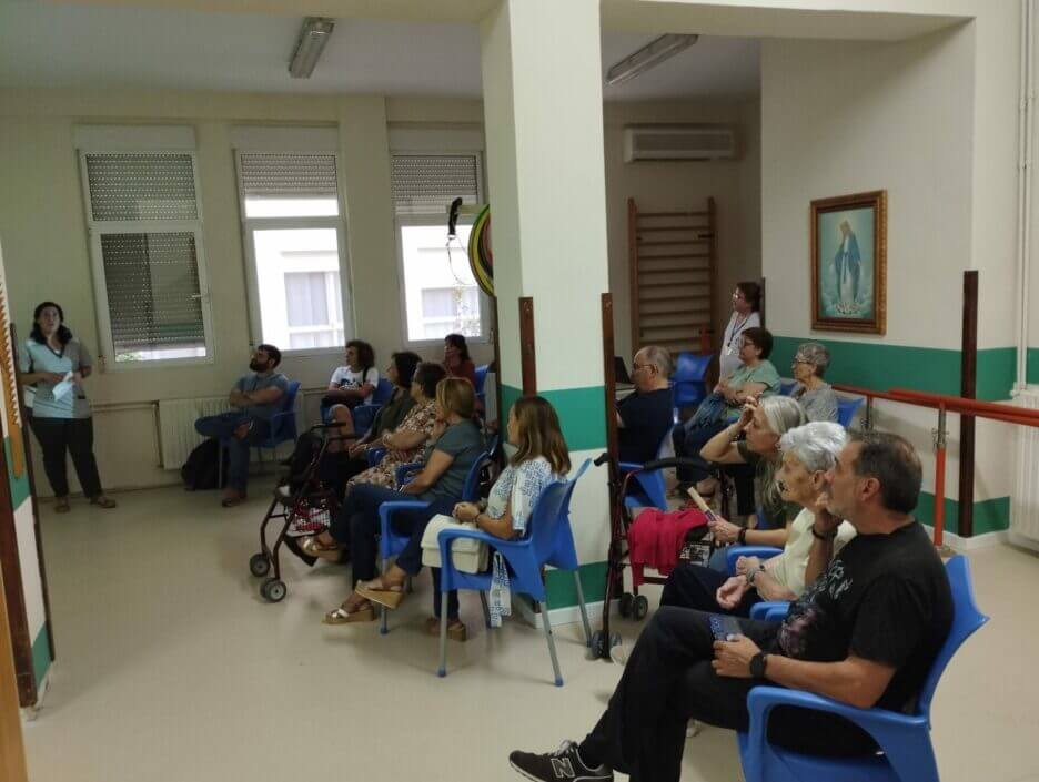 Residencia San Francisco y San Vicente - ACTIVIDADES SIGNIFICATIVAS: LO COTIDIANO COMO FUENTE DE ESTIMULACIÓN - IMG 20231016 184137 2