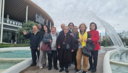 Residencia San Francisco y San Vicente - La Fundación “la Caixa” impulsa Cuidem Junts para reforzar la lucha contra la soledad no deseada en Manises